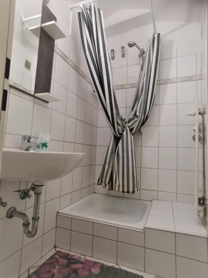 Hotel-Pension Zum Hirsch ハタースハイム エクステリア 写真