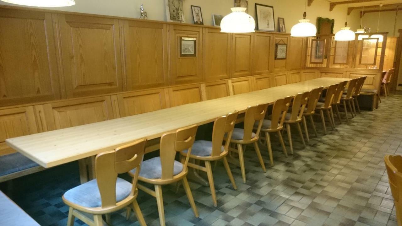 Hotel-Pension Zum Hirsch ハタースハイム エクステリア 写真