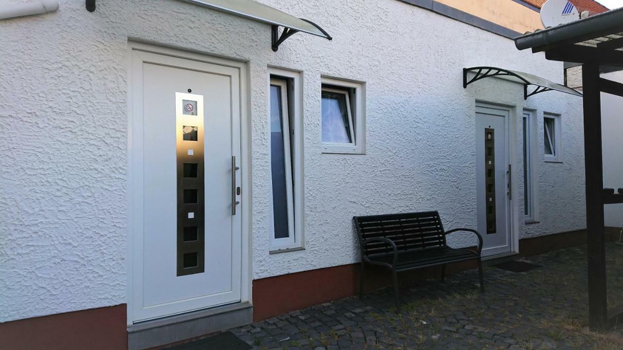 Hotel-Pension Zum Hirsch ハタースハイム エクステリア 写真